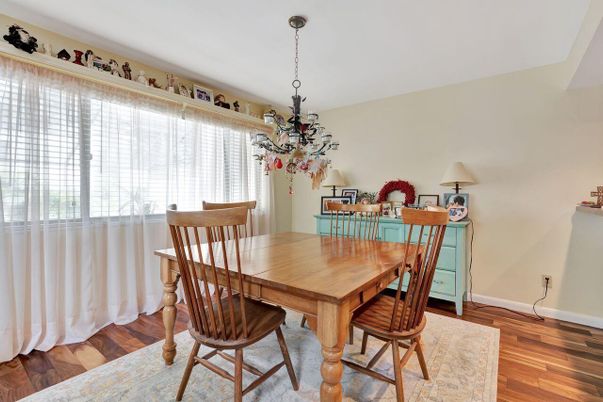 Chandelier, Dining room, Interior, Wood Texture Flooring