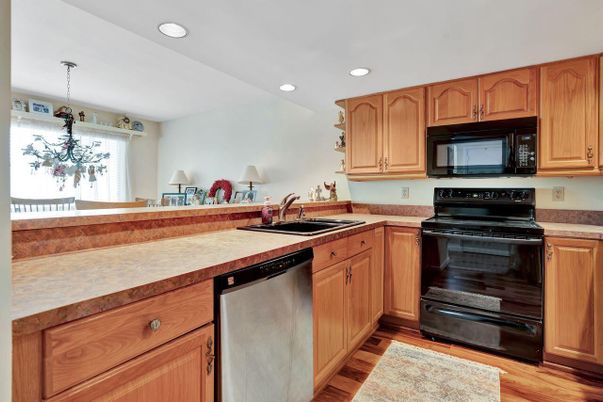 Chandelier, Interior, Kitchen, Recessed Lighting, Wood Texture Flooring
