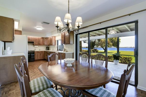 Chandelier, Dining room, Interior, Kitchen, Water, Wood Texture Flooring