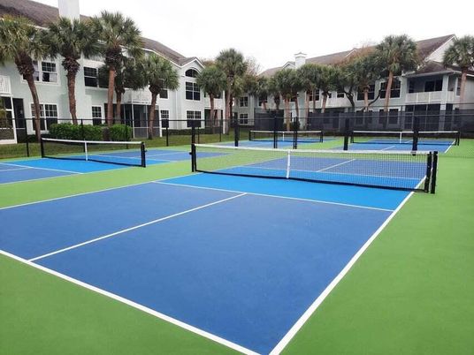 Exterior, Tennis Courts