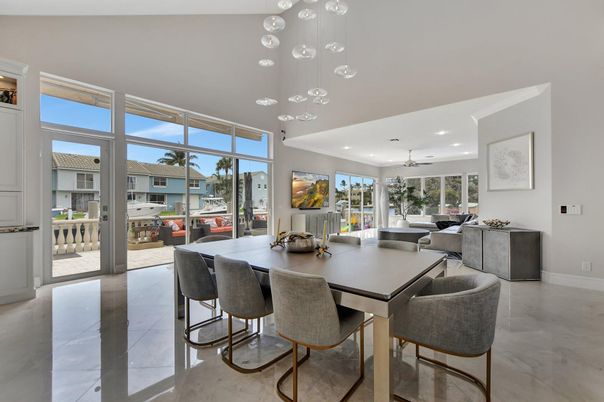 Dining room, Interior, Living room, Marble, Pendant Lights, Recessed Lighting