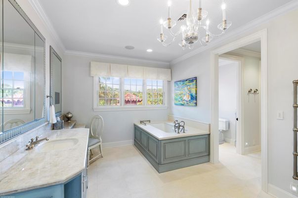 Bathroom, Chandelier, Dual Sink Vanities, Interior, Recessed Lighting