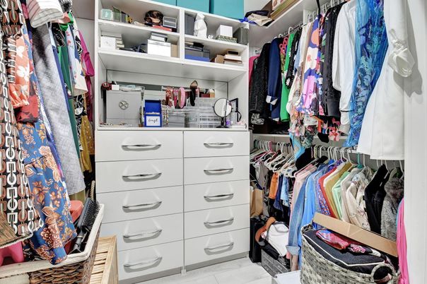 Interior, Walk-in Closets