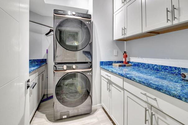 Interior, Utility Closets, Washer