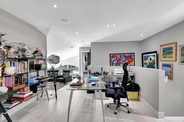 Home Office, Interior, Recessed Lighting, Wood Texture Flooring