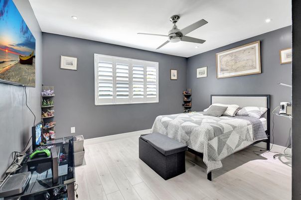 Bedroom, Interior, Recessed Lighting, Wood Texture Flooring