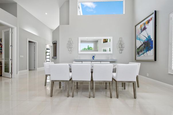 Dining room, Interior, Recessed Lighting