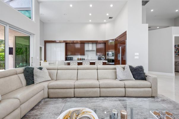 Interior, Kitchen, Living room, Recessed Lighting, Stainless Steel Appliances