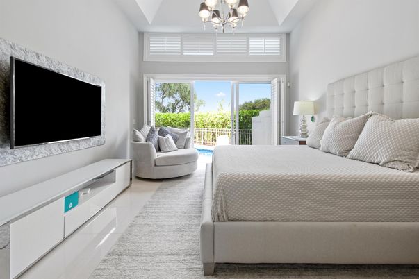 Bedroom, Chandelier, Interior