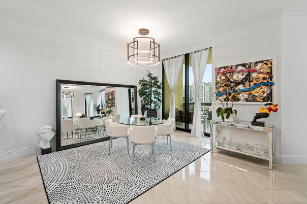 Dining room, Interior, Living room, Pendant Lights