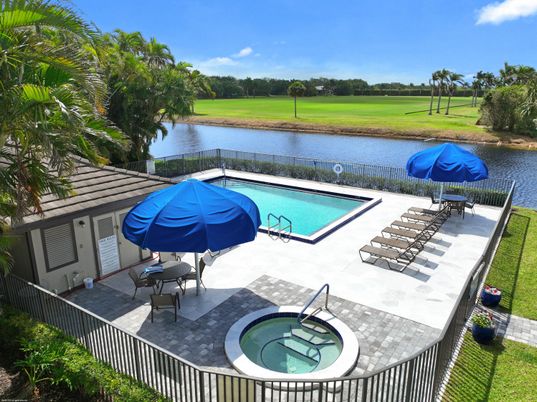 Exterior, Pool, Water