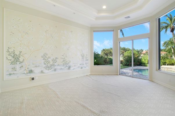 Empty room, Interior, Recessed Lighting