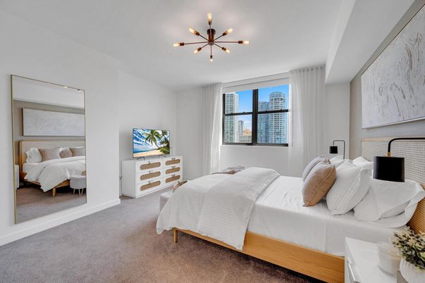 Bedroom, Interior, Pendant Lights