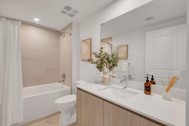Bathroom, Interior, Recessed Lighting