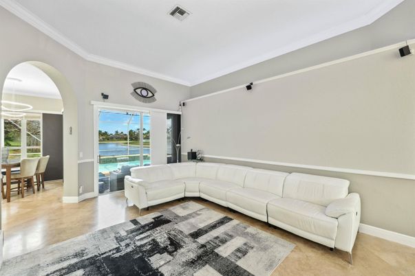 Dining room, Interior, Living room, Pendant Lights, Water