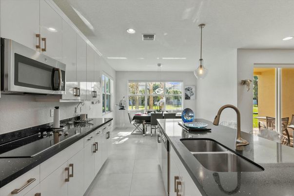 Dining room, Interior, Kitchen, Pendant Lights, Recessed Lighting