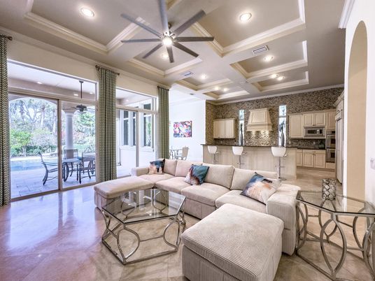 Dining room, Interior, Kitchen, Living room, Recessed Lighting