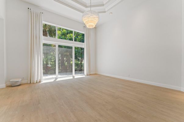Chandelier, Empty room, Interior, Wood Texture Flooring