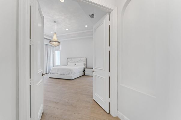 Bedroom, Chandelier, Interior, Recessed Lighting, Wood Texture Flooring