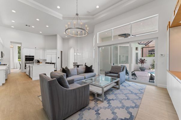 Chandelier, Interior, Kitchen, Living room, Pendant Lights, Recessed Lighting
