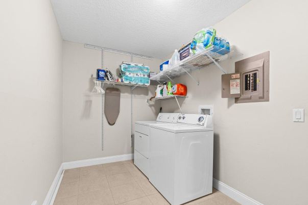 Interior, Washer