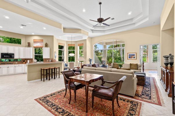 Dining room, Interior, Kitchen, Living room, Recessed Lighting