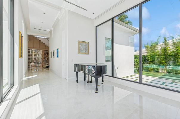 Interior, Piano, Recessed Lighting