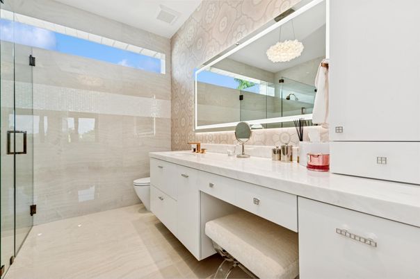 Bathroom, Chandelier, Glass Shower, Interior