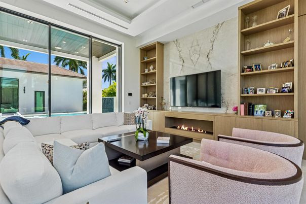 Fireplace, Interior, Living room, Marble Walls, Recessed Lighting