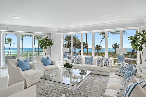Interior, Living room, Recessed Lighting, Water