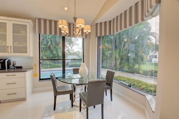 Chandelier, Dining room, Interior, Recessed Lighting