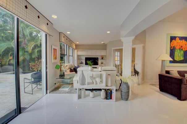 Interior, Living room, Recessed Lighting