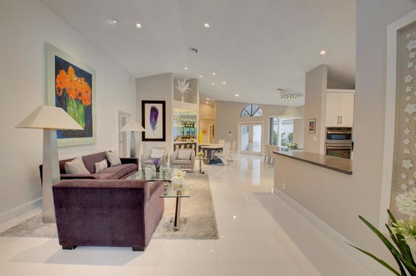 Dining room, Interior, Kitchen, Living room, Recessed Lighting