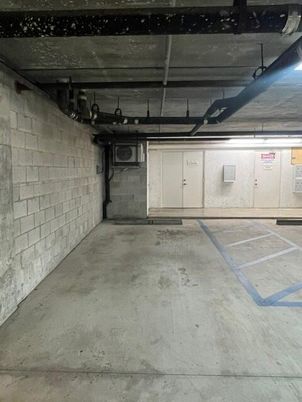 Garage, Interior, Stone Walls