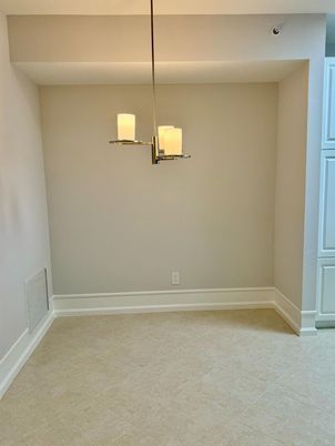Empty room, Interior, Pendant Lights
