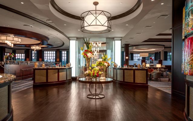 Chandelier, Interior, Living room, Pendant Lights, Recessed Lighting, Wood Texture Flooring