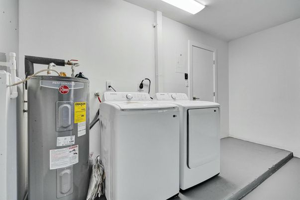 Interior, Washer