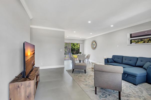 Dining room, Interior, Living room, Recessed Lighting