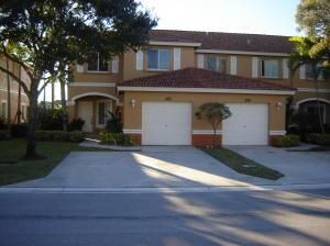 Attached, Exterior, Facade, Rowhouse