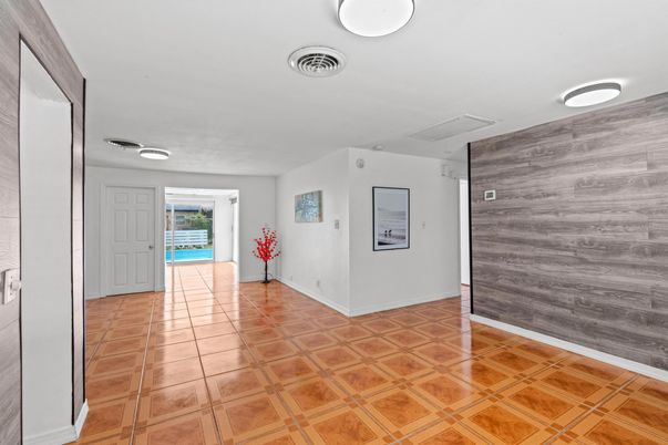 Interior, Wooden Walls