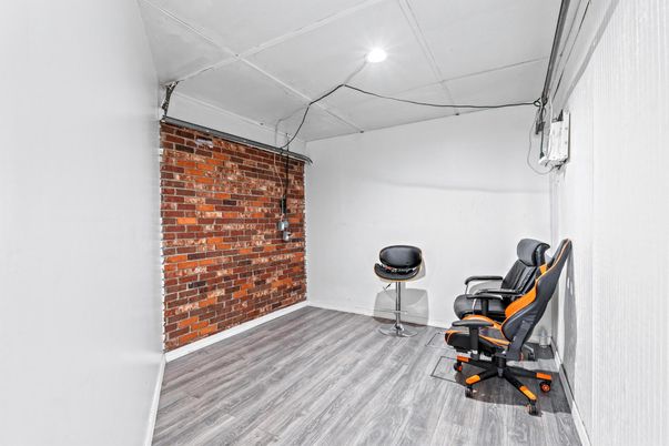 Fitness Equipment, Interior, Recessed Lighting, Stone Walls, Wood Texture Flooring