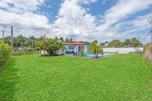 Backyard, Exterior, Pool