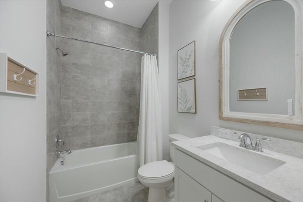 Bathroom, Interior, Recessed Lighting