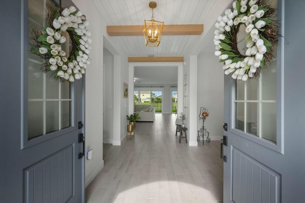 Interior, Wooden Beams