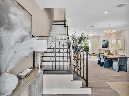 Chandelier, Dining room, Interior, Recessed Lighting, Wood Texture Flooring