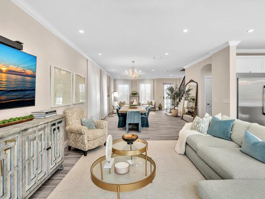 Chandelier, Dining room, Interior, Living room, Recessed Lighting, Wood Texture Flooring