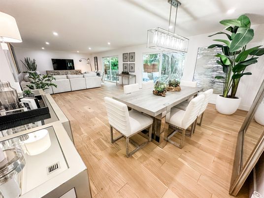 Dining room, Interior, Living room, Pendant Lights, Recessed Lighting, Wood Texture Flooring