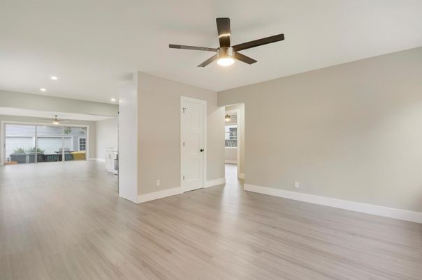 Empty room, Interior, Recessed Lighting, Wood Texture Flooring