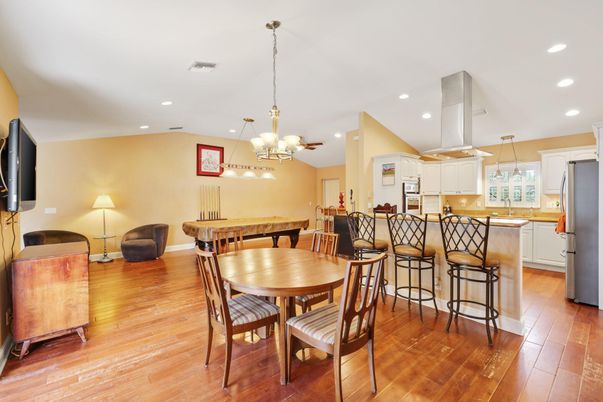 Chandelier, Dining room, Interior, Kitchen, Pendant Lights, Recessed Lighting, Wood Texture Flooring