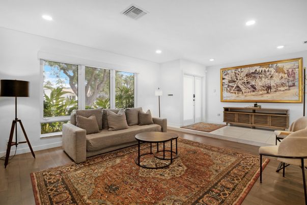 Interior, Living room, Recessed Lighting, Wood Texture Flooring